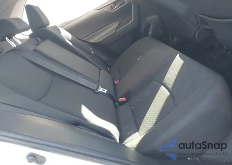 2021 Toyota Rav4 Le z USA, uszkodzony, nr VIN 2T3F1RFV6MC246326